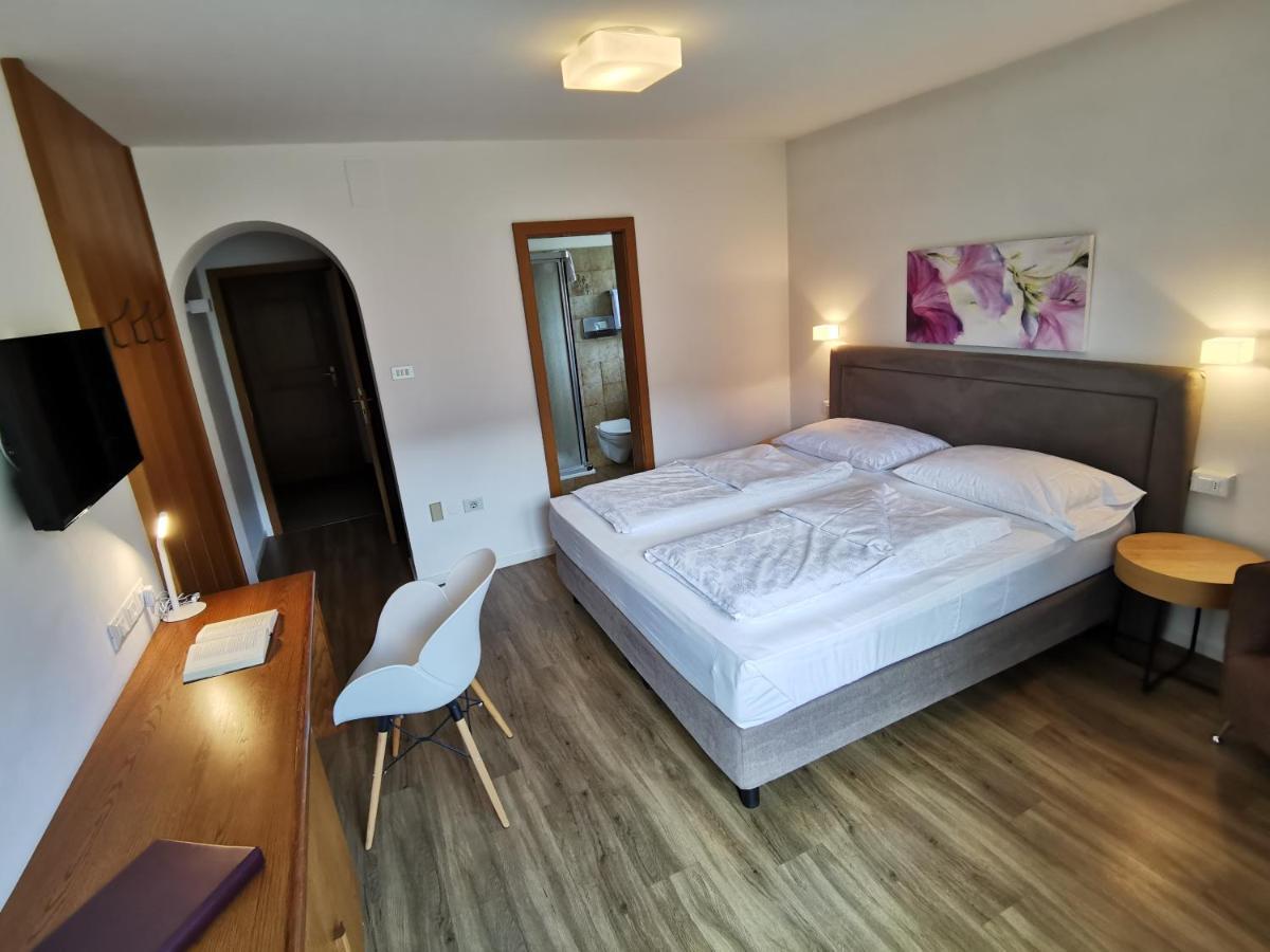 Bed and Breakfast Garni Weghueb Rablà Exterior foto